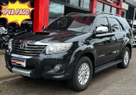 TOYOTA HILUX SW4 3.0 SRV 4X4 16V TURBO INTERCOOLER DIESEL 4P AUTOMÁTICO TOYOTA HILUX SW4 3.0 SRV 4X4 16V TURBO INTERCOOLER DIESEL 4P AUTOMÁTICO